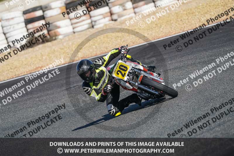 cadwell no limits trackday;cadwell park;cadwell park photographs;cadwell trackday photographs;enduro digital images;event digital images;eventdigitalimages;no limits trackdays;peter wileman photography;racing digital images;trackday digital images;trackday photos
